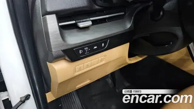 Kia Carnival 2020 — Фото 17/20