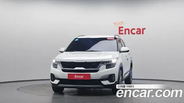 Kia Seltos 2021 — Şəkil 12/31
