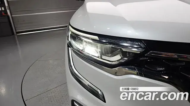 Renault Samsung QM6 2021 — ფოტო 18/36