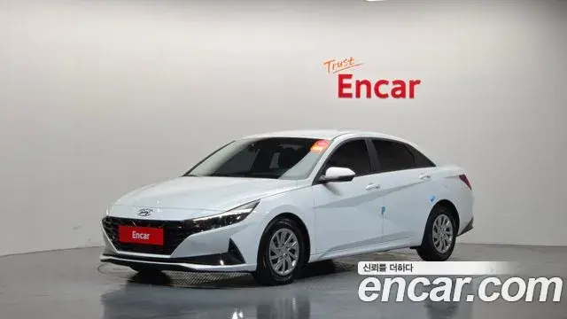 Hyundai Avante 2021 — Photo 1/20