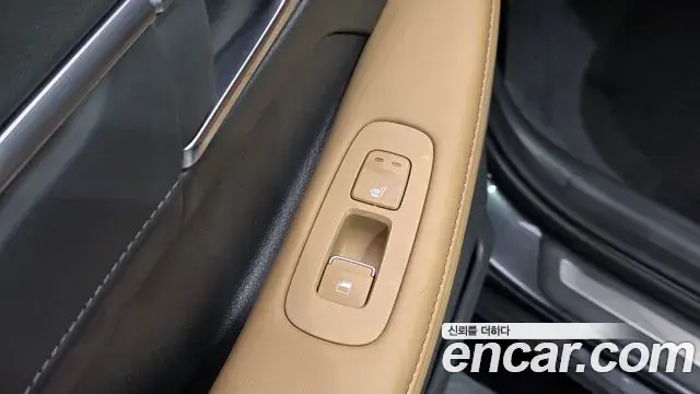 Hyundai Sonata Hybrid 2019 — Şəkil 23/33