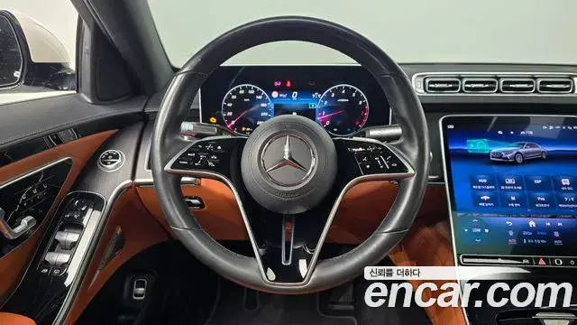 Mercedes-Benz S-Class 2023 — Фото 13/20
