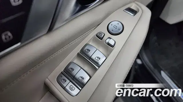 BMW X7 2025 — Photo 10/38