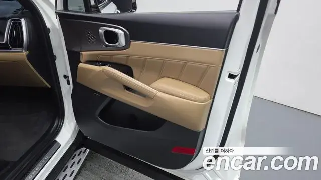 Kia Sorento 2024 — ფოტო 15/38