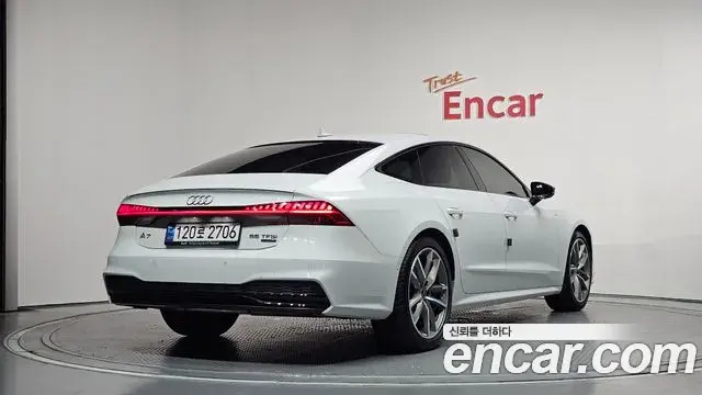 Audi A7 2023 — Şəkil 27/35