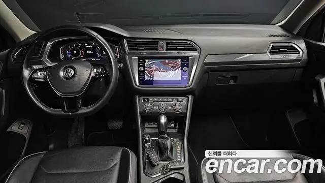 Volkswagen Tiguan Allspace 2020 — Фото 7/20