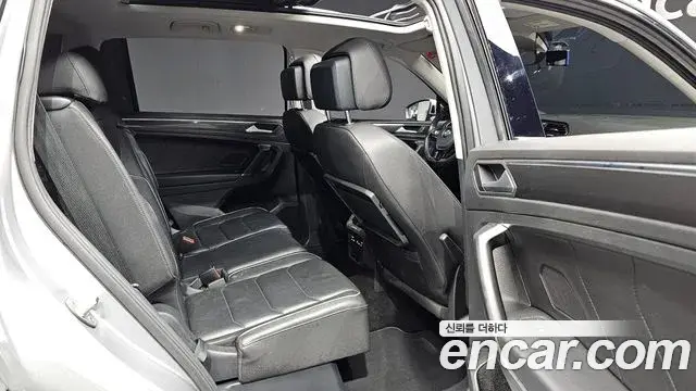 Volkswagen Tiguan Allspace 2020 — Фото 12/20