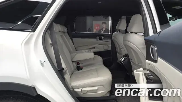 Kia Sorento 2024 — Фото 12/20