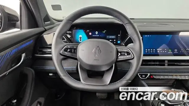 Renault Samsung Grand Koleos 2025 — Photo 18/20