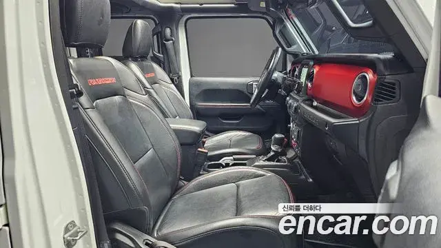 Jeep Wrangler 2019 — ფოტო 3/32