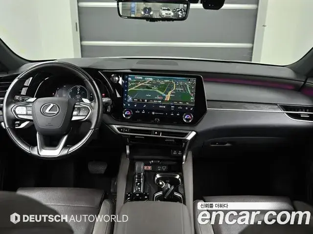 Lexus RX350h 2024 — Photo 8/20