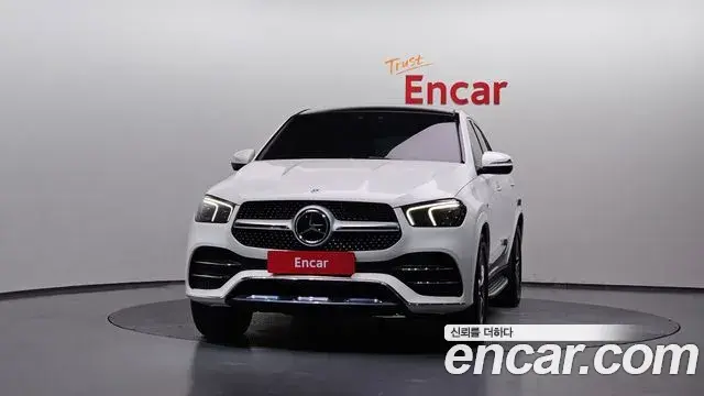 Mercedes-Benz GLE-Class 2021 — Фото 3/20