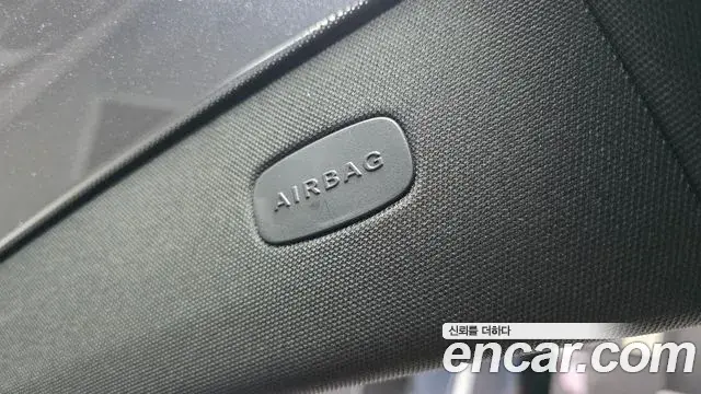 Mercedes-Benz GLC-Class 2022 — Şəkil 9/32