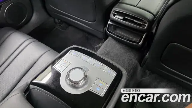 Genesis G80 2024 — ფოტო 10/32