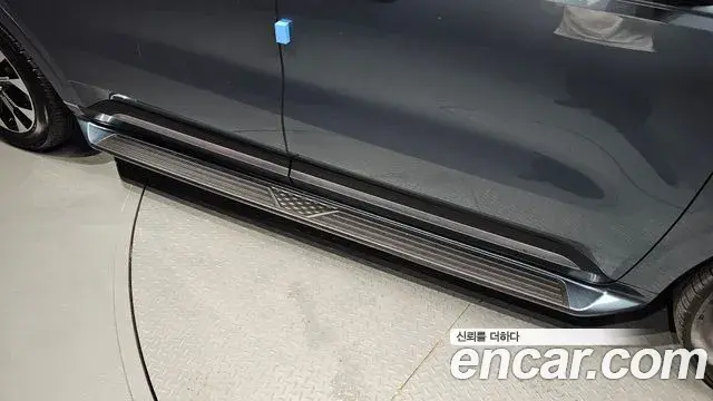 Kia Carnival 2021 — Photo 19/38