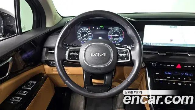 Kia Carnival 2023 — Фото 14/20