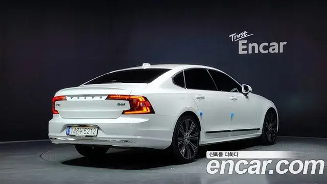 Volvo S90 2024 — Фото 2/20
