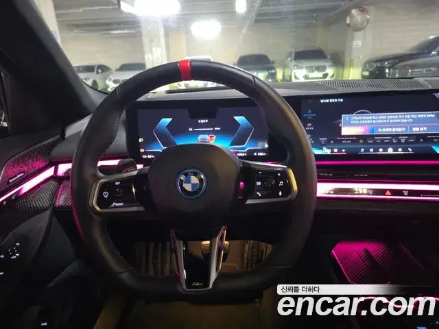 BMW i5 2025 — Photo 2/17