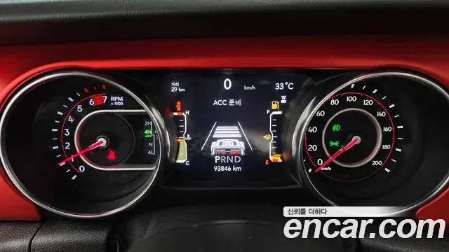 Jeep Wrangler 2021 — Photo 8/20