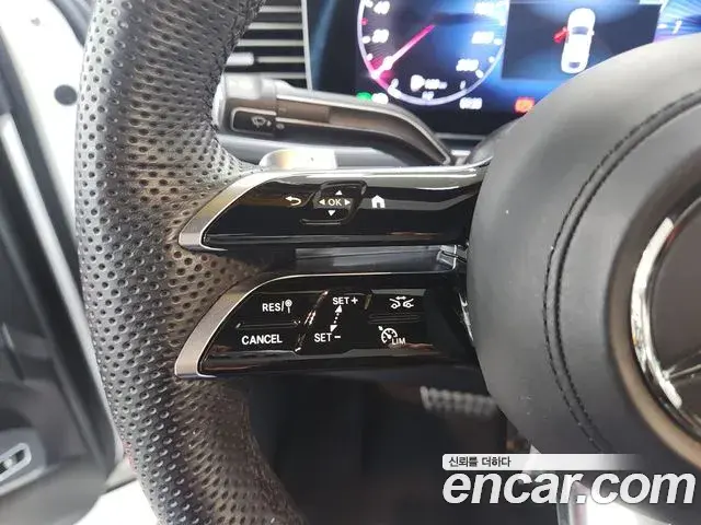 Mercedes-Benz GLE-Class 2023 — Фото 4/20