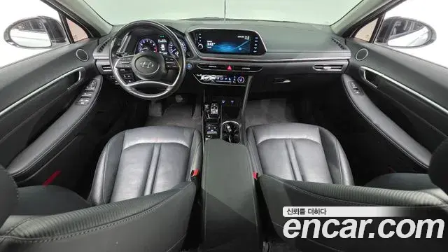 Hyundai Sonata 2022 — Фото 6/20