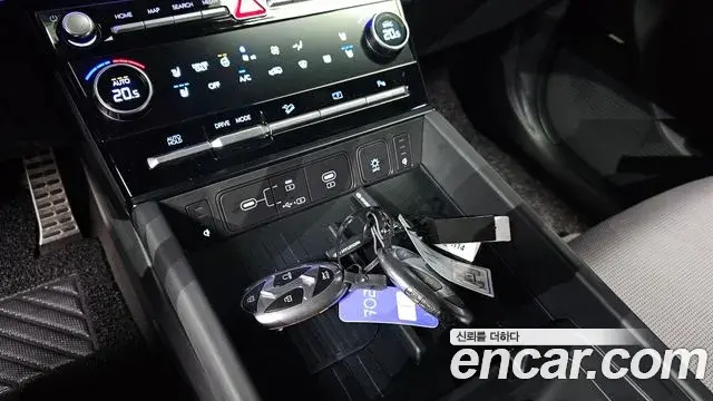 Hyundai Santa Fe 2025 — Şəkil 32/35