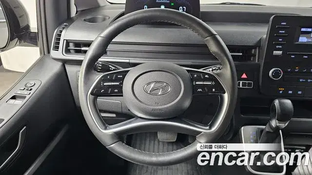 Hyundai Staria 2022 — Фото 12/20