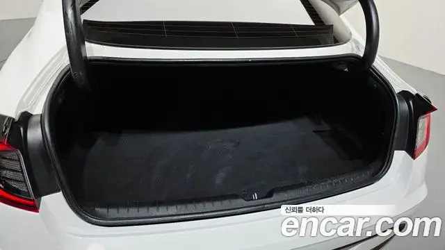 Hyundai Sonata 2022 — Фото 18/20
