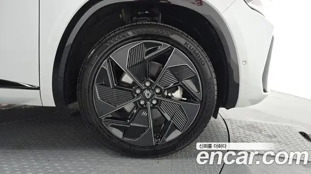 Renault Samsung Grand Koleos 2024 — ფოტო 14/32