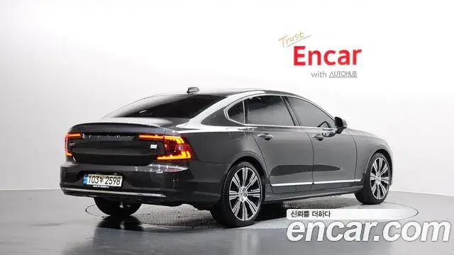 Volvo S90 2021 — Şəkil 1/33
