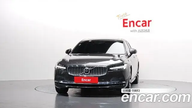Volvo S90 2021 — Şəkil 30/33