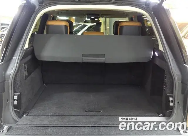 Land Rover Range Rover 2019 — Photo 15/20