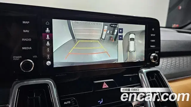 Kia Sorento 2023 — Photo 15/20