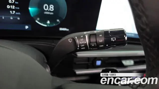 Hyundai Santa Fe 2024 — Photo 31/40