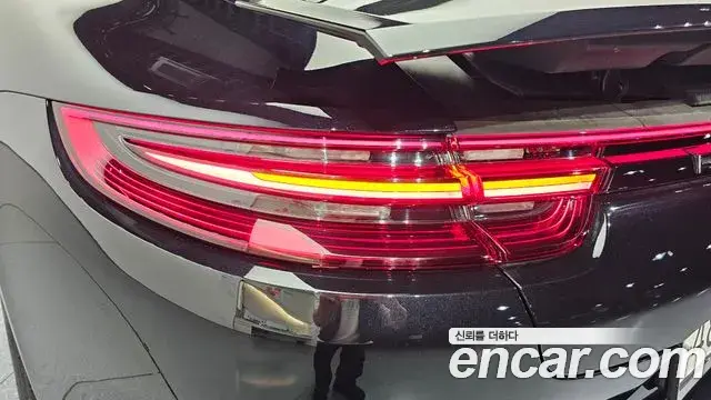 Porsche Panamera 2018 — ფოტო 6/32