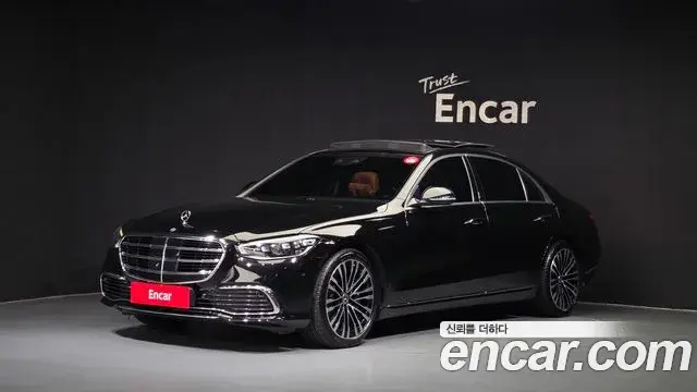 Mercedes-Benz S-Class 2021 — Фото 1/20