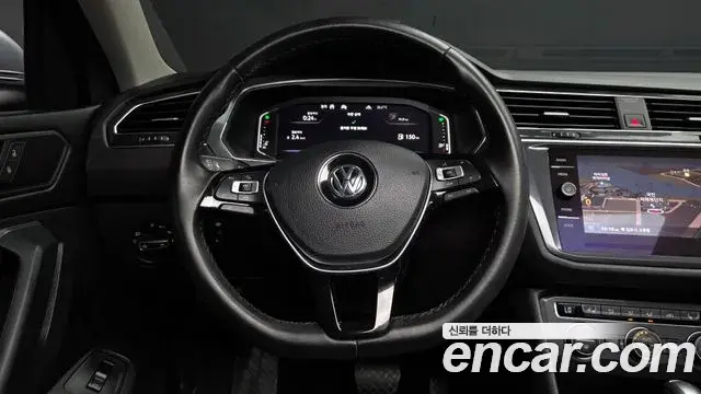 Volkswagen Tiguan Allspace 2020 — Photo 32/42