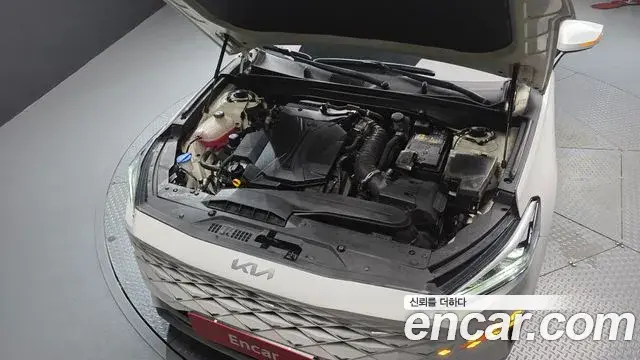 Kia K8 2021 — Photo 6/20
