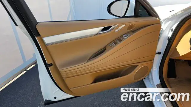 Genesis G80 2024 — ფოტო 30/31