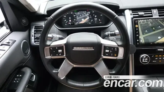 Land Rover Discovery 5 2021 — Фото 13/20