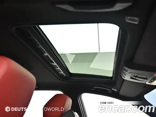 BMW 3 Series 2018 — Photo 18/20