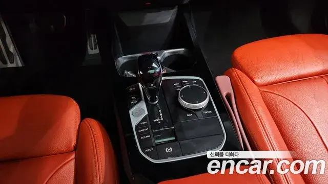 BMW 1 Series 2021 — Фото 9/20