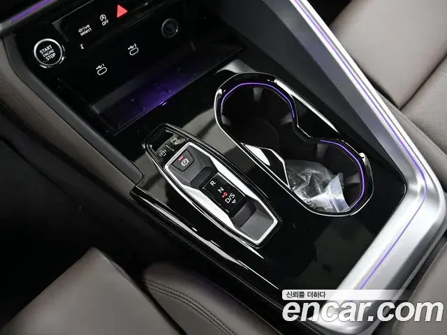 Audi Q5 2025 — Şəkil 8/20