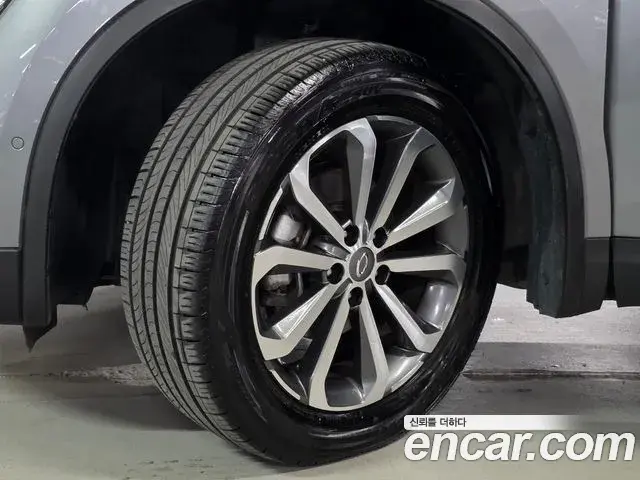 Renault Samsung QM6 2022 — Photo 11/17