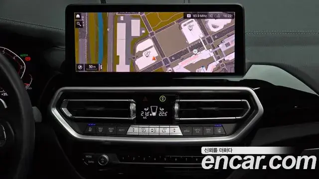 BMW X4 2023 — Фото 14/20