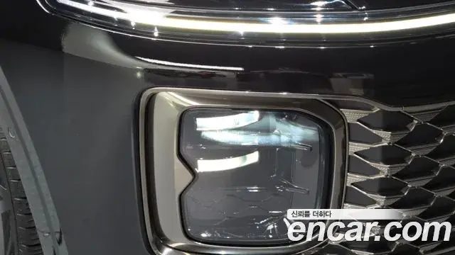 Hyundai Grandeur Hybrid 2025 — ფოტო 21/33