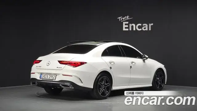 Mercedes-Benz CLA-Class 2022 — Фото 2/20