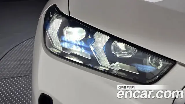 BMW X6 2024 — ფოტო 26/32