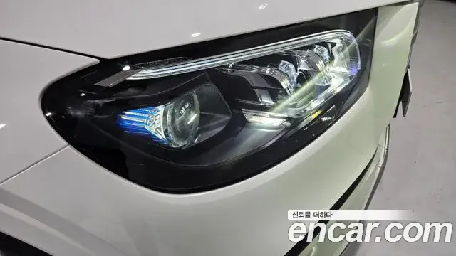 Mercedes-Benz GLS-Class 2025 — Photo 11/20