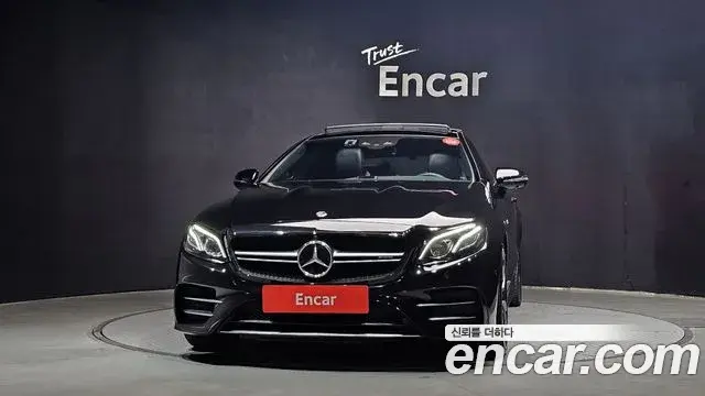 Mercedes-Benz E-Class 2020 — Şəkil 26/30